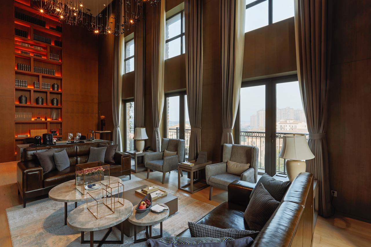 Luxehills Maison Albar Hotel Chengdu Bagian luar foto